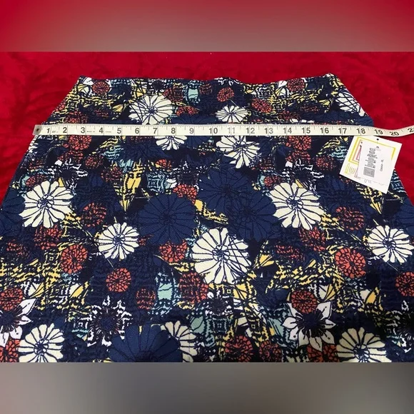 CLOSET CLEAR OUT ALL LULAROE MAKE AN OFFER BUNDLE NWT XL High Waisted Stretch ❤️ - Picture 11 of 13